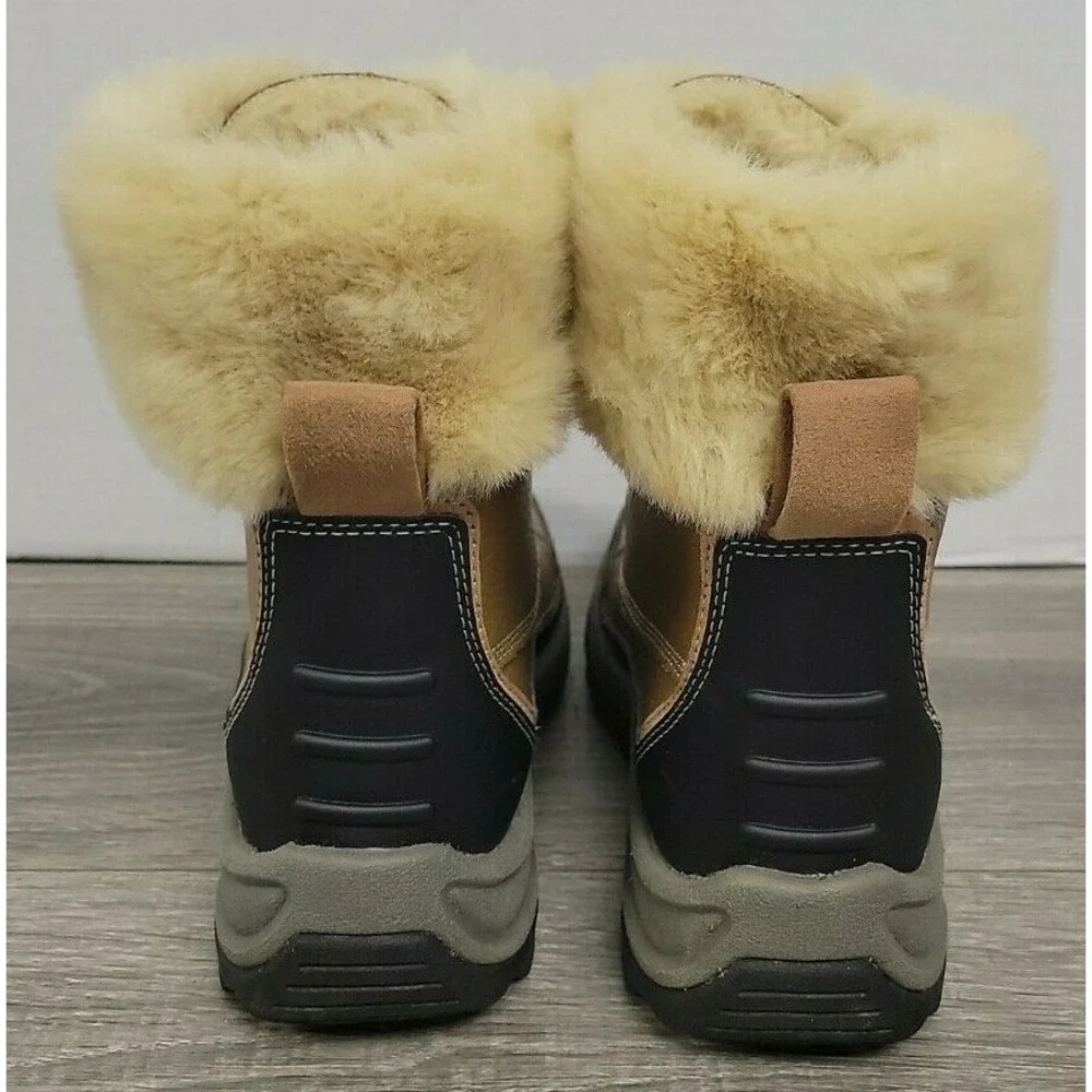 Clarks women size